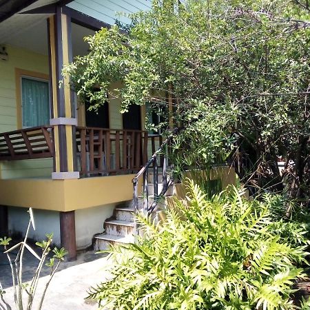 Kanchanaporn Resort Koh Larn Exteriör bild