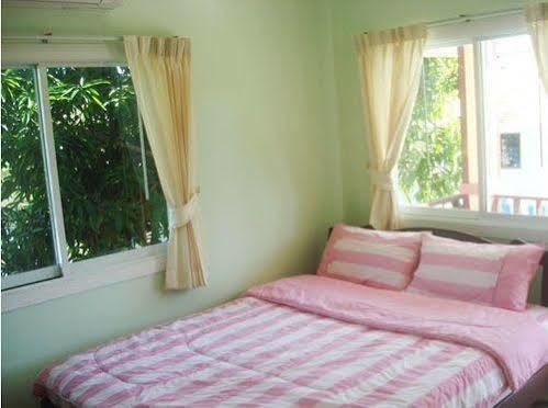 Kanchanaporn Resort Koh Larn Exteriör bild